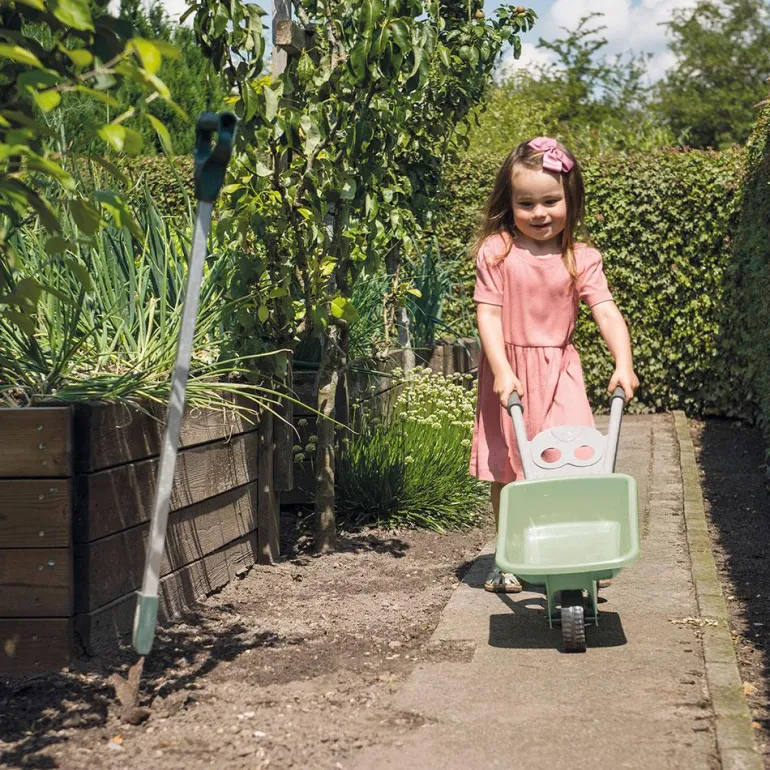Carretilla con accesorios de jardín Green Garden 66cm
