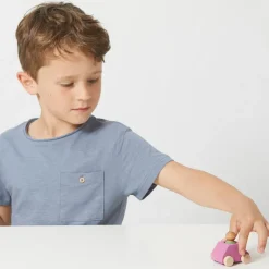 Coche madera rosa Lubu con figura verde