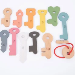 Llaves de madera de colores para contar del 0 al 10