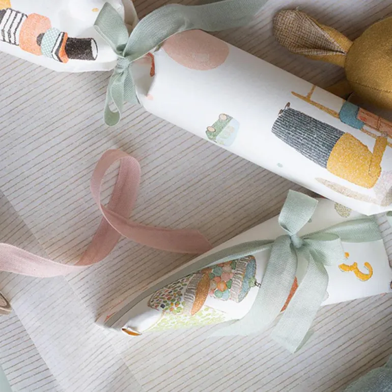 Papel de regalo animalitos happy day 10 metros x 55cm. Maileg