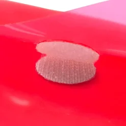 Sobre tamaño A4 PP translúcido multitaladro con cierre de velcro colores surtidos